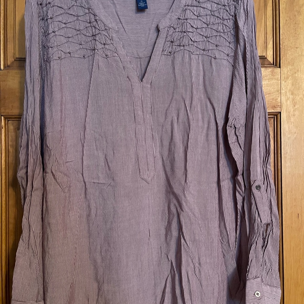Bandolino Women's Blouse - Burgundy